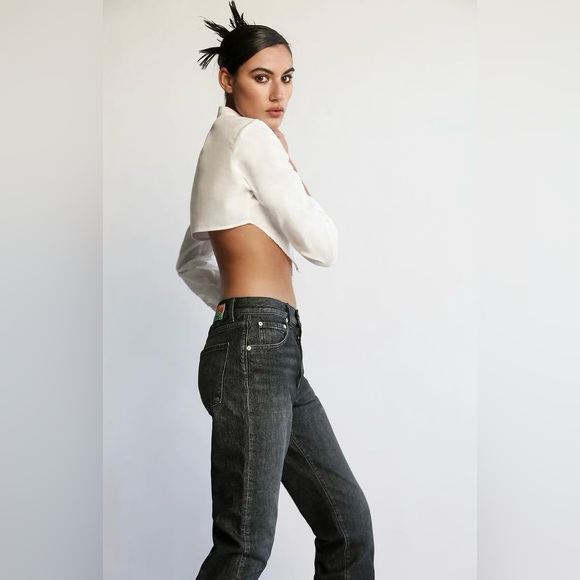 Daily Blue NWT Mantra Wide Barrel Leg Cropped Denim in Black - Picture 3 of 10
